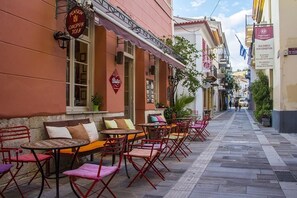 Cafe - Omorfi Poli (Nafplio)