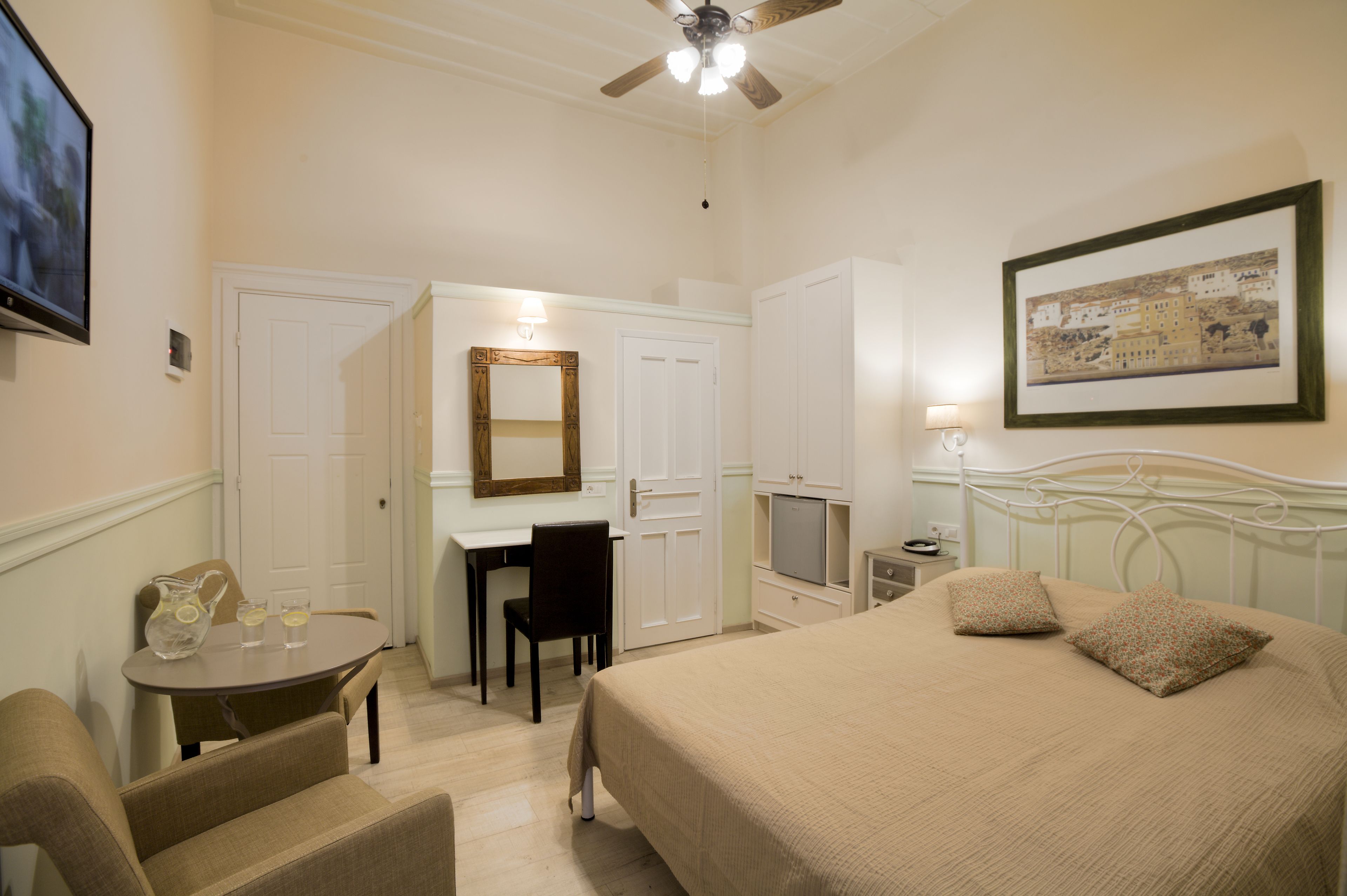 classic double room, 1 double bed | egyptian cotton sheets, individually decorated, desk, blackout curtains