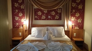 Desk, free WiFi, bed sheets - Aqua Therm Hotel (Zalakaros)