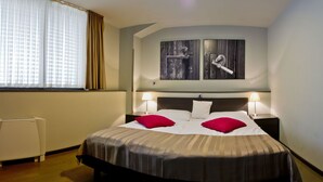 Hypo-allergenic bedding available, minibar, in-room safe, soundproofing - Gloria Hotel (Ljubljana)
