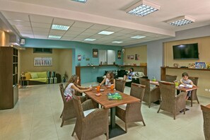 منطقة تناول الإفطار