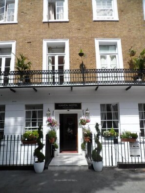 Exterior - Haven Hotel (London)