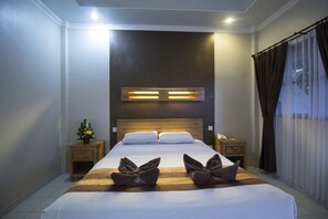 Deluxe Room | Minibar, in-room safe, desk, free WiFi - Bakung Sari Resort and Spa (Kuta)