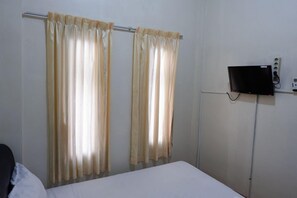 Unclassified image, 3 of 22, button - Khresna Guest House Malioboro (Yogyakarta)