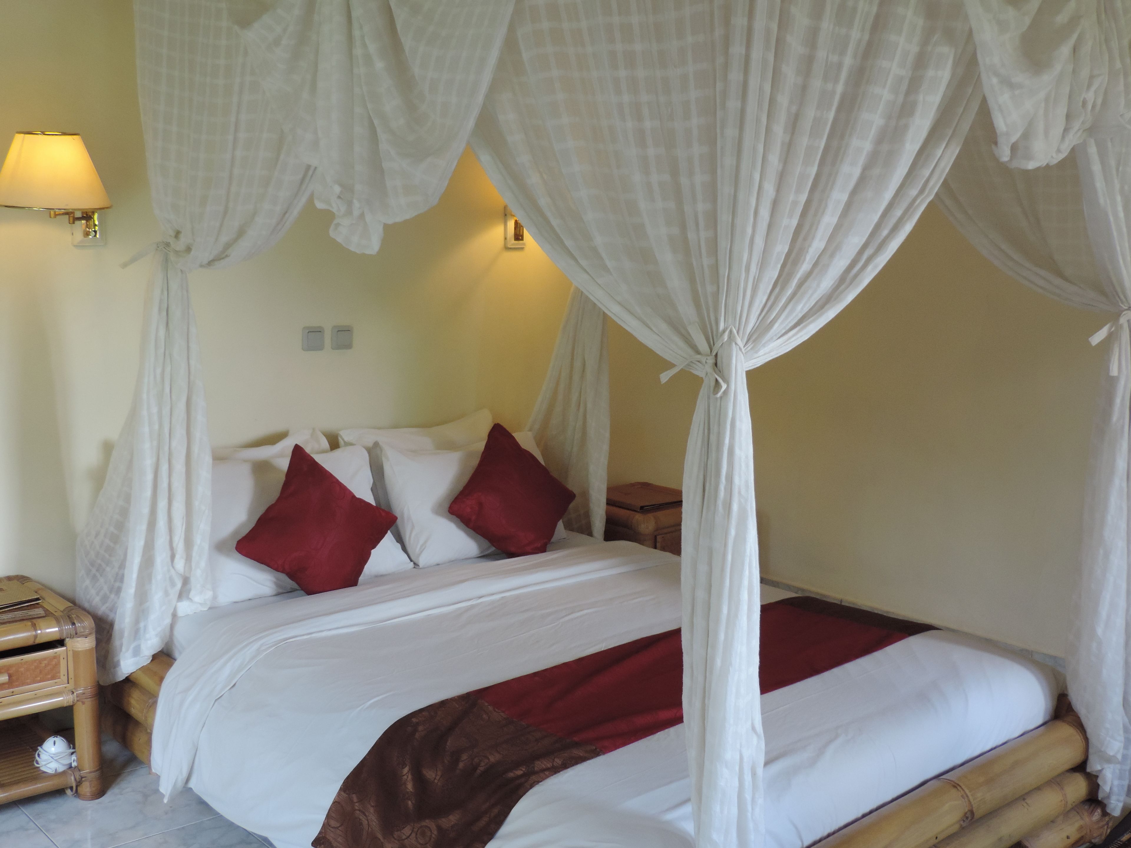 minibar, in-room safe, desk, blackout curtains