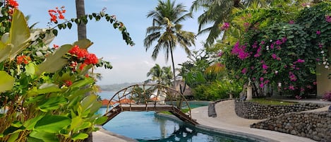 บริเวณภายนอก