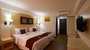 Superior Room, 1 Double or 2 Single Beds, Non Smoking | Minibar, in-room safe, desk, blackout curtains