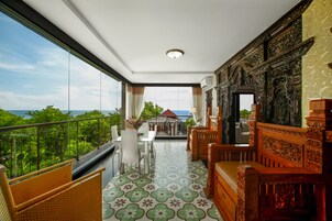 Presidential Suite King Bed | View from room