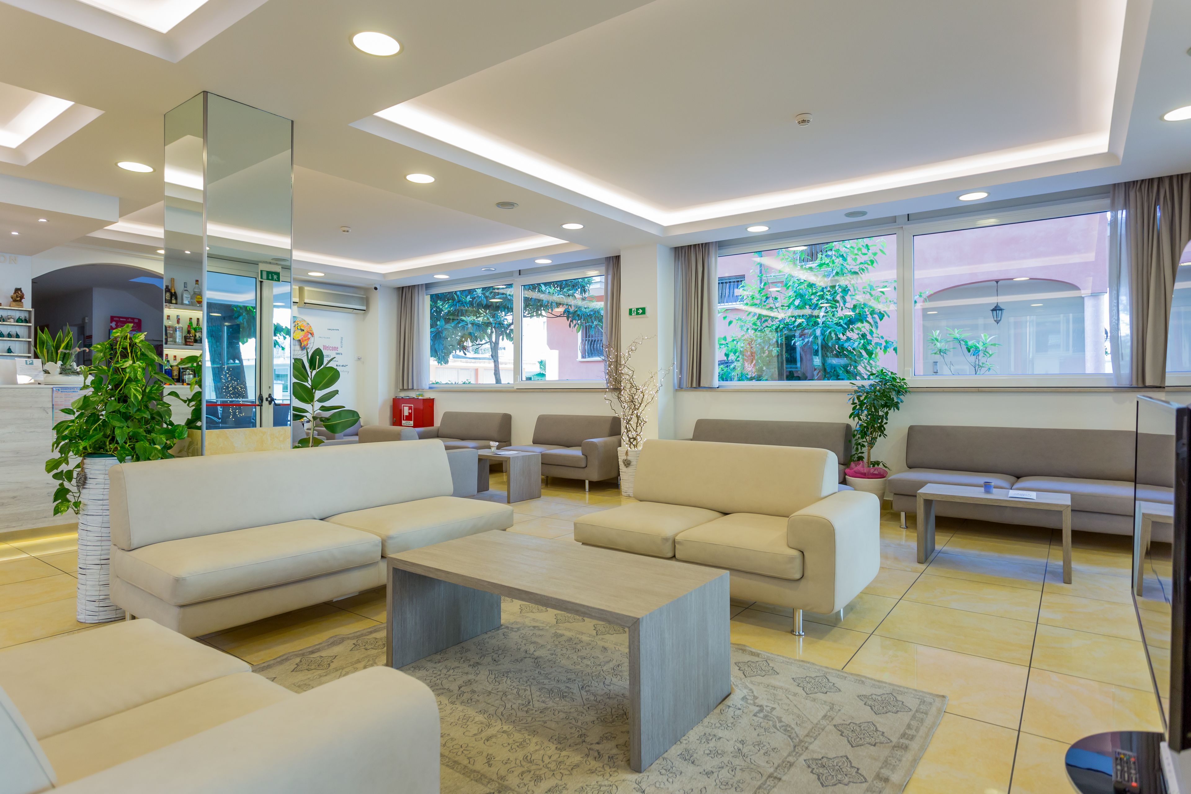 Photo - Hotel Monica