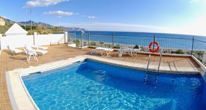 Villas De Miramar