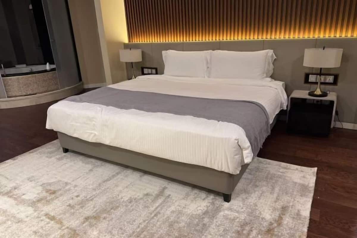 Premium bedding, down duvets, in-room safe, individually decorated