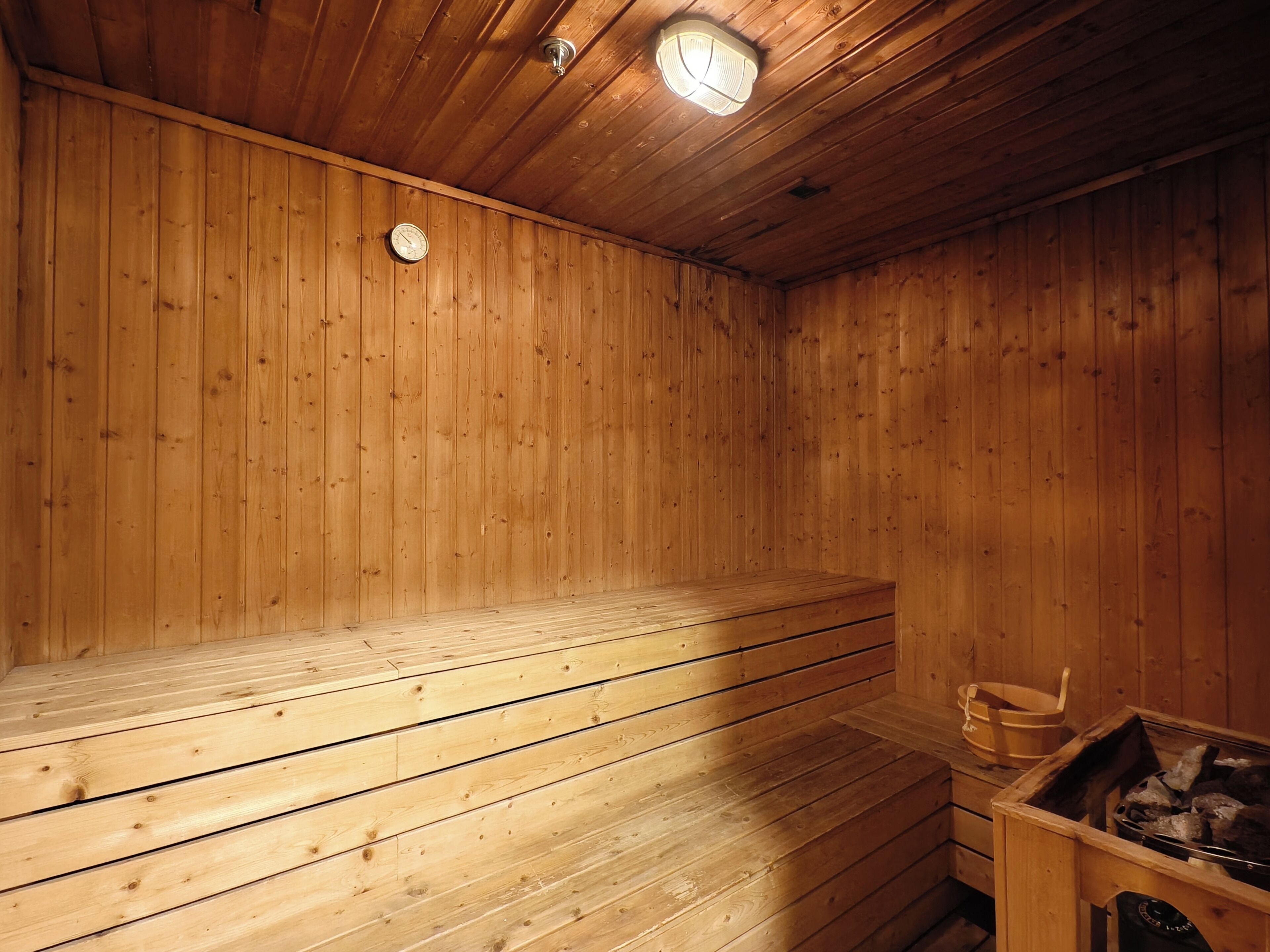 Phòng xông hơi sauna