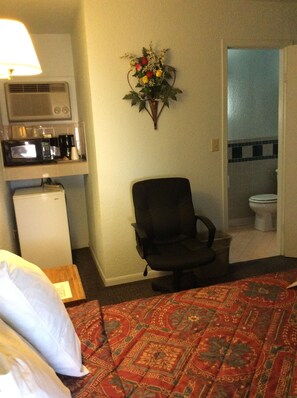 Free WiFi, bed sheets - Regency Inn Comanche (Comanche)