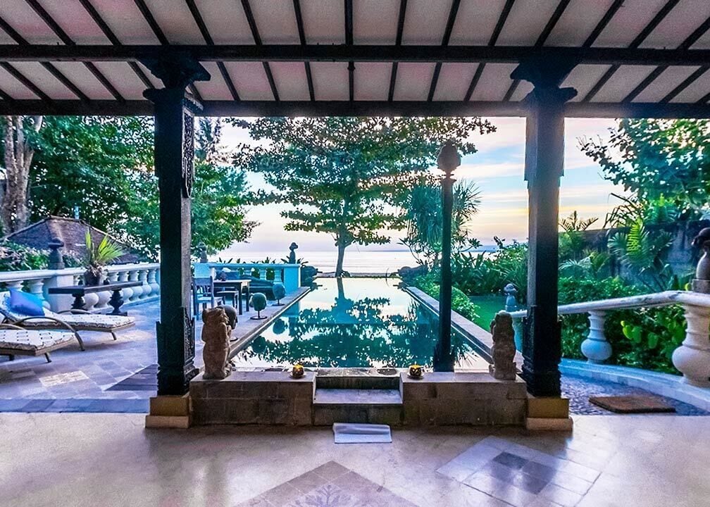 Sang Hyang Suites | Egyptian cotton sheets, premium bedding, minibar, in-room safe