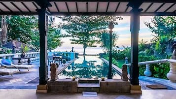 Sang Hyang Suites | Egyptian cotton sheets, premium bedding, minibar, in-room safe