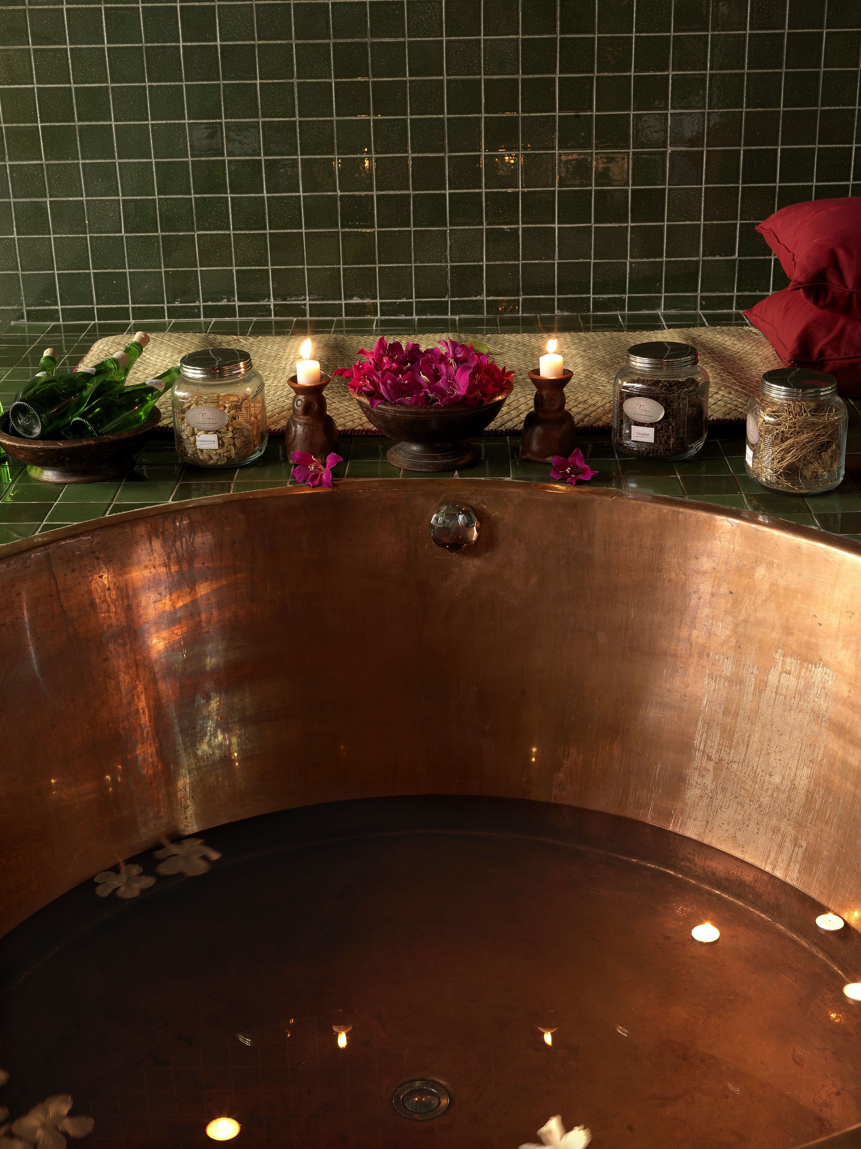 villa, 1 bedroom, garden view (aloon aloon) | bathroom | separate bathtub and shower, jetted bath, rainfall showerhead