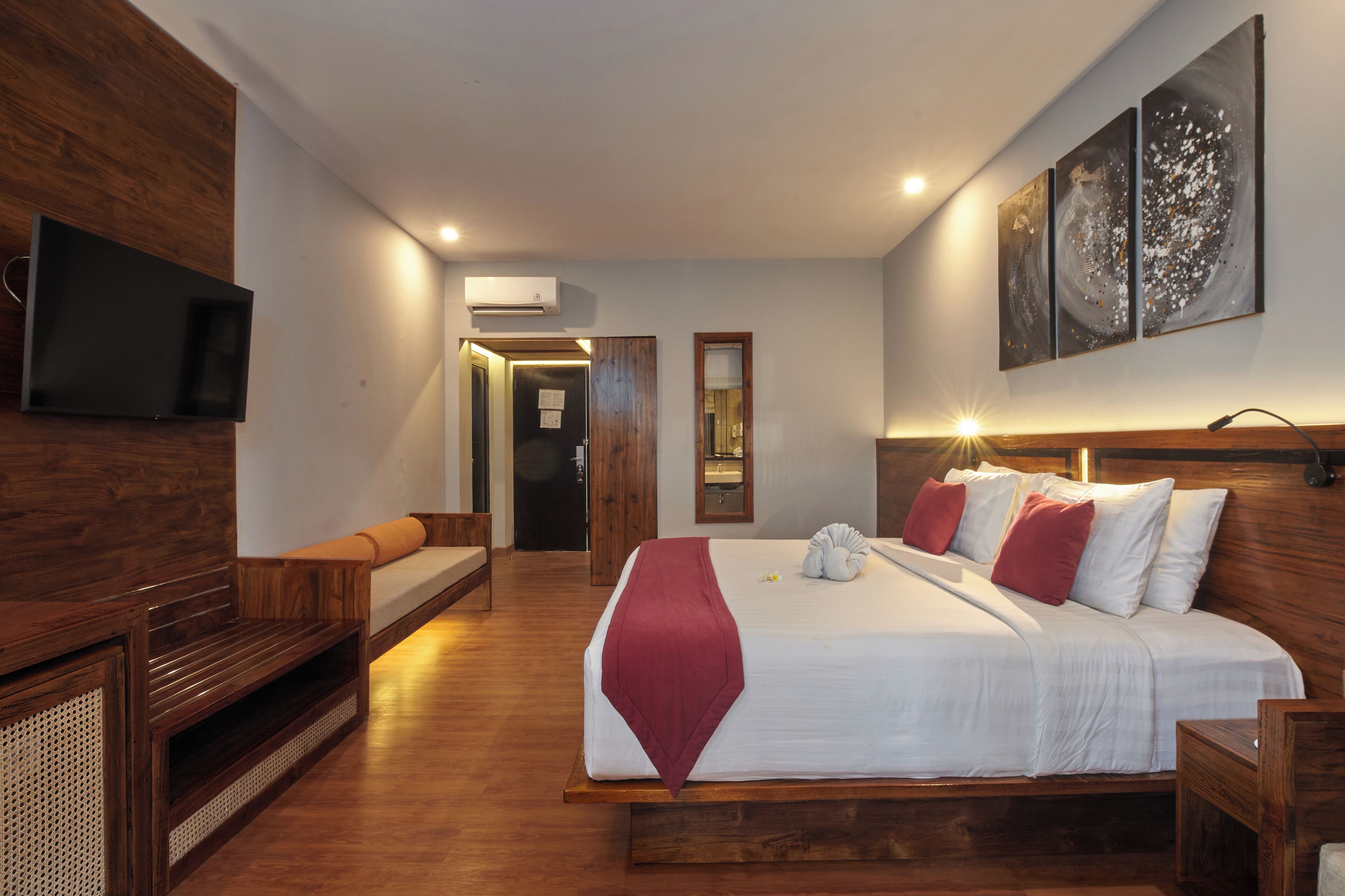 deluxe room, 2 double beds, balcony | premium bedding, in-room safe, desk, iron/ironing board