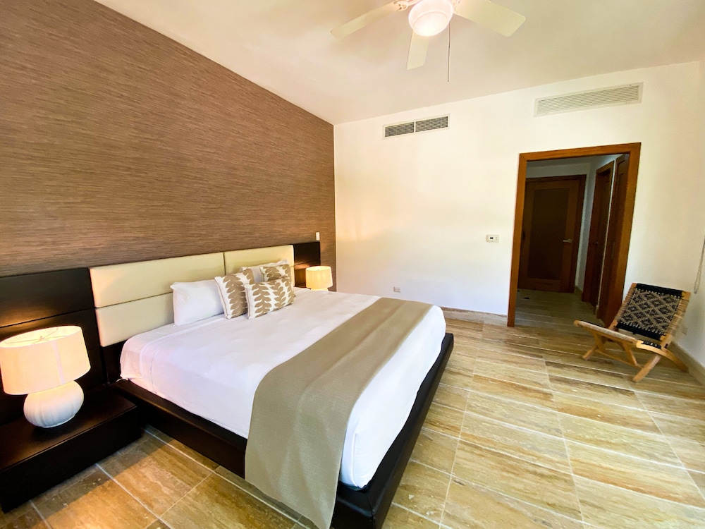 Balcones del Atlántico Residences by null