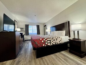 Desk, laptop workspace, soundproofing, iron/ironing board - FairBridge Inn Express Billings Airport (Billings)