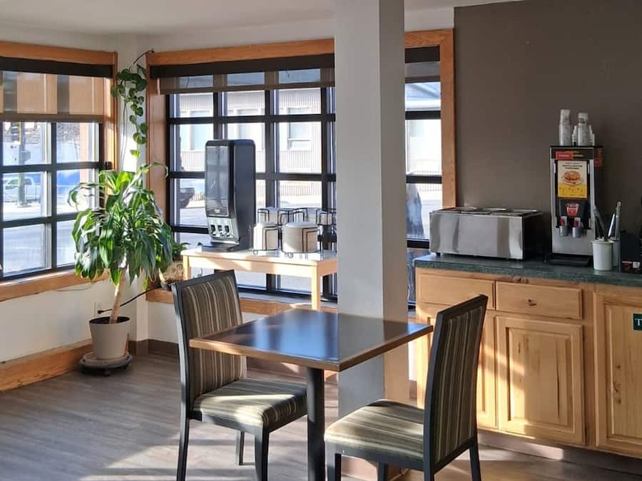 Free continental breakfast