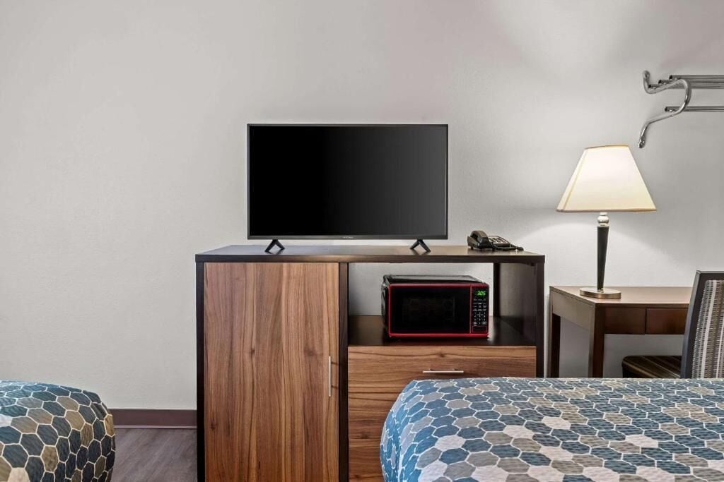 desk, laptop workspace, soundproofing, iron/ironing board