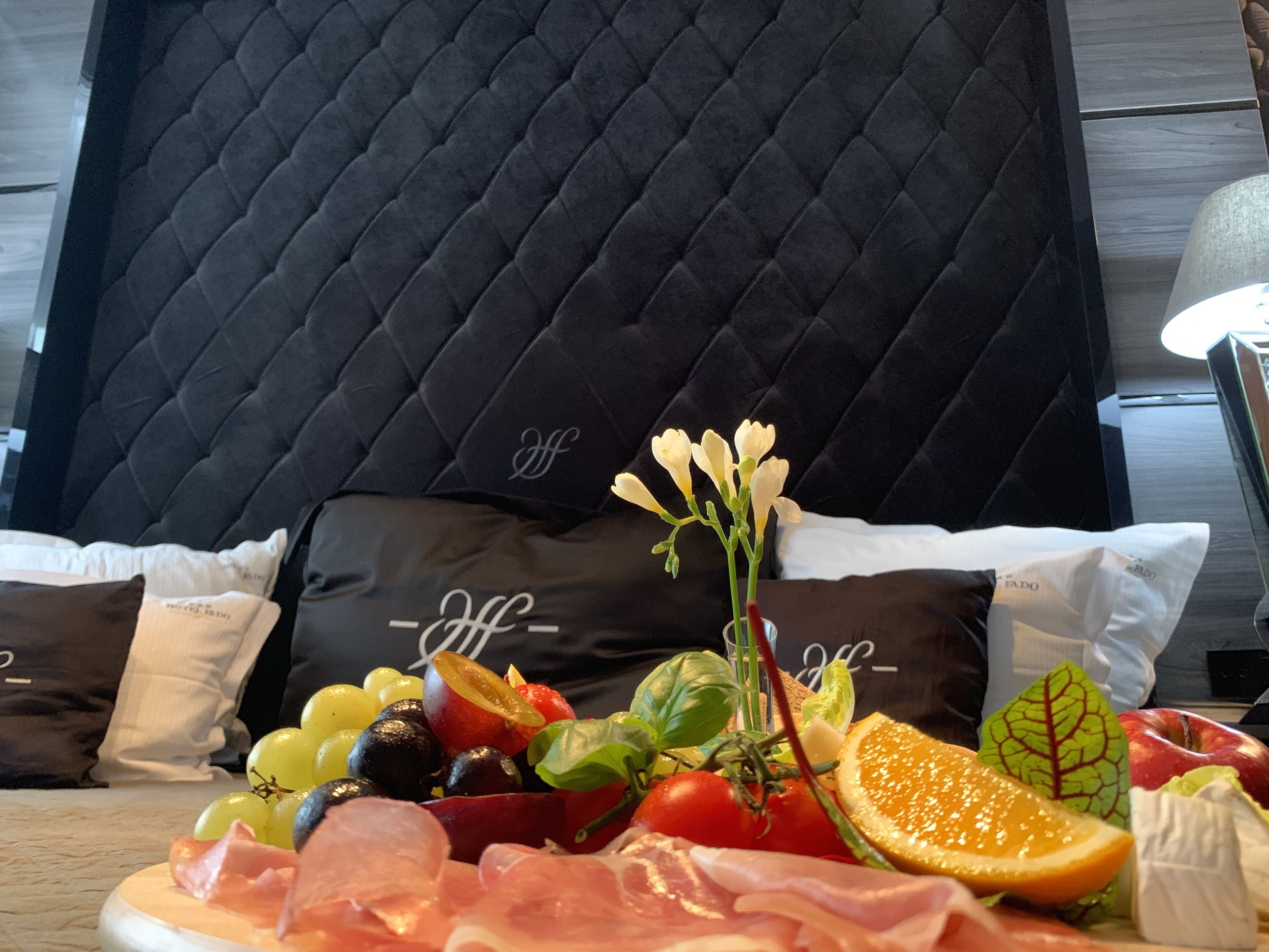 exclusive room | living area | 55-inch tv with satellite channels