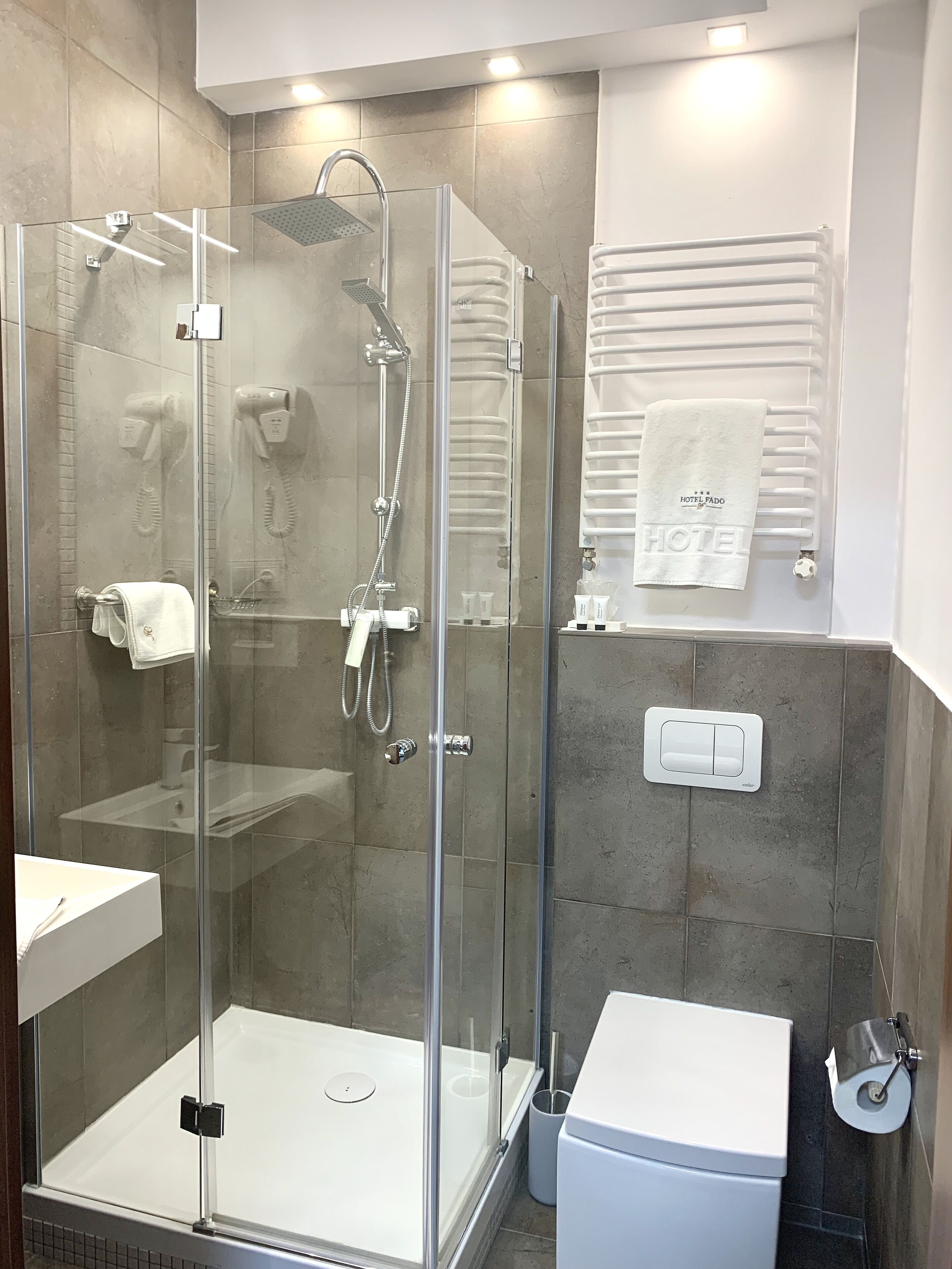 superior double or twin room | bathroom | shower, hair dryer, towels