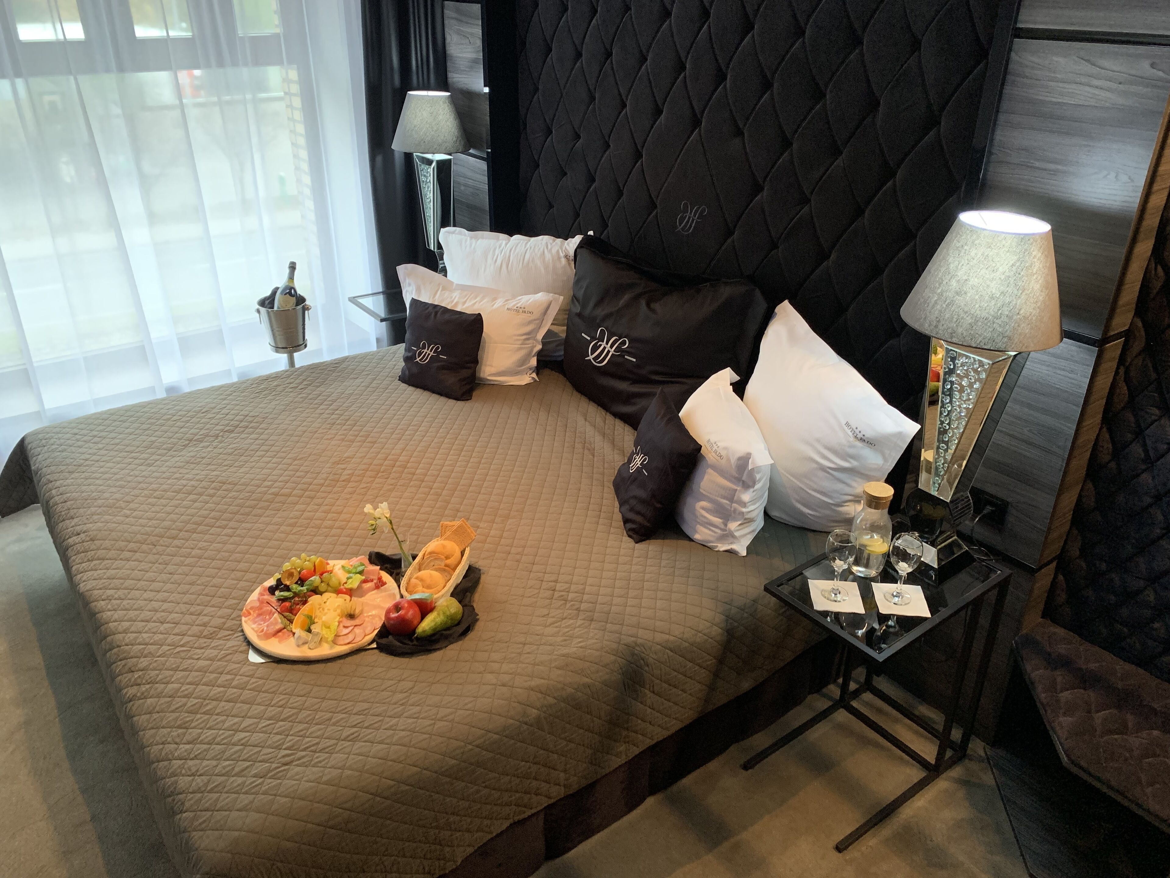 exclusive room | premium bedding, pillow-top beds, in-room safe, iron/ironing board