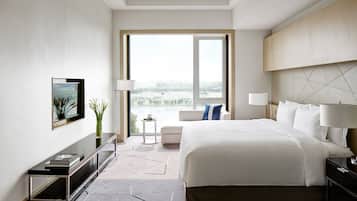 1 bedroom, premium bedding, down duvets, in-room safe