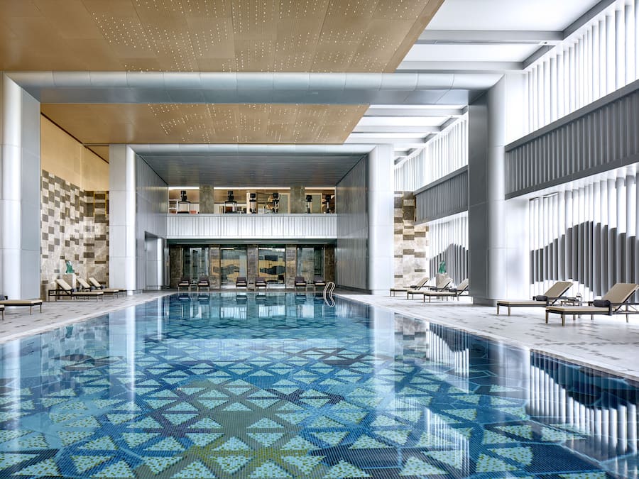 Hồ bơi trong nhà