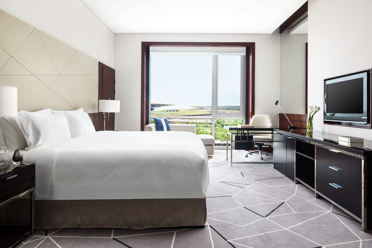 1 slaapkamer, luxe beddengoed, donzen dekbedden, een kluis op de kamer