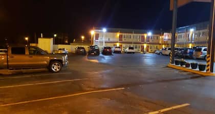 Stagecoach Motel