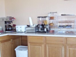 Free daily self-serve breakfast