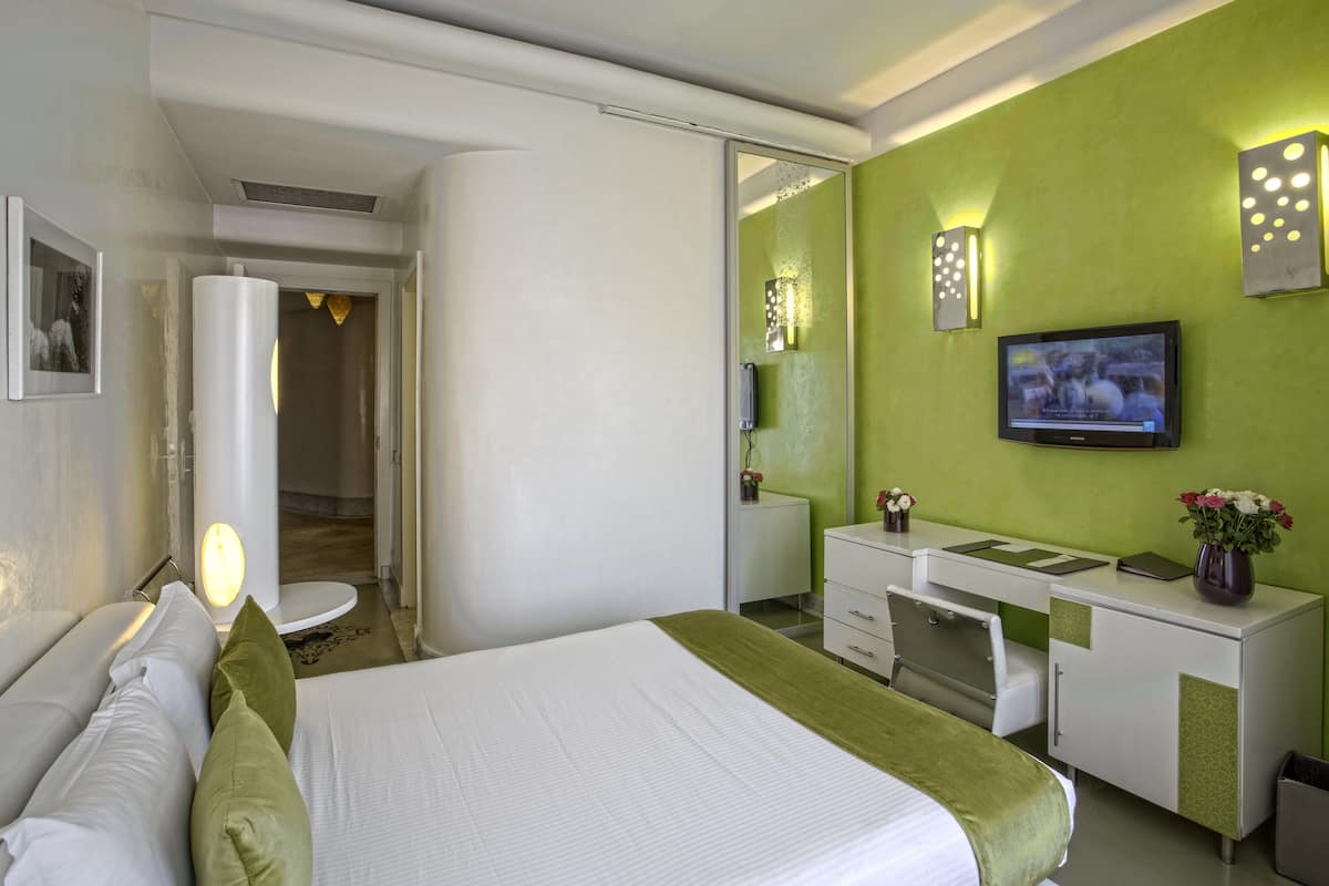 Superior Double Room | Room amenity