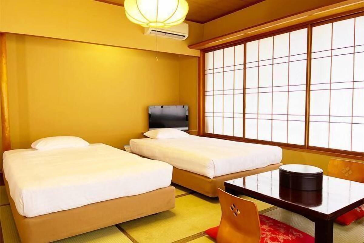 In-room safe, individually decorated, desk, free WiFi