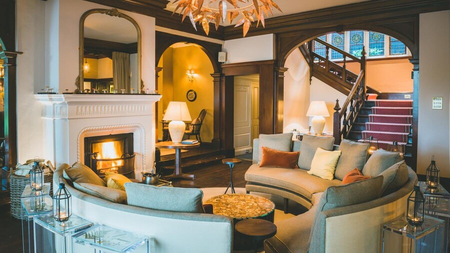 The Coed-Y-Mwstwr Hotel