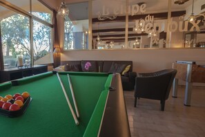 Billiards - Le Logis Du Chateau (Vaison-la-Romaine)