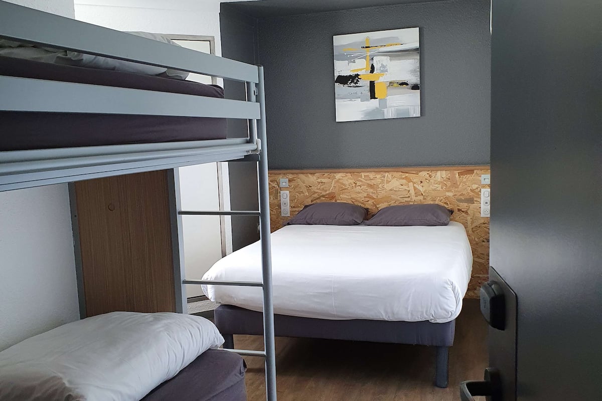 Standard Room, Multiple Beds