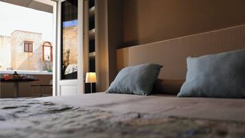 Camera Superior con Balcone | Minibar, una cassaforte in camera, una scrivania, insonorizzazione