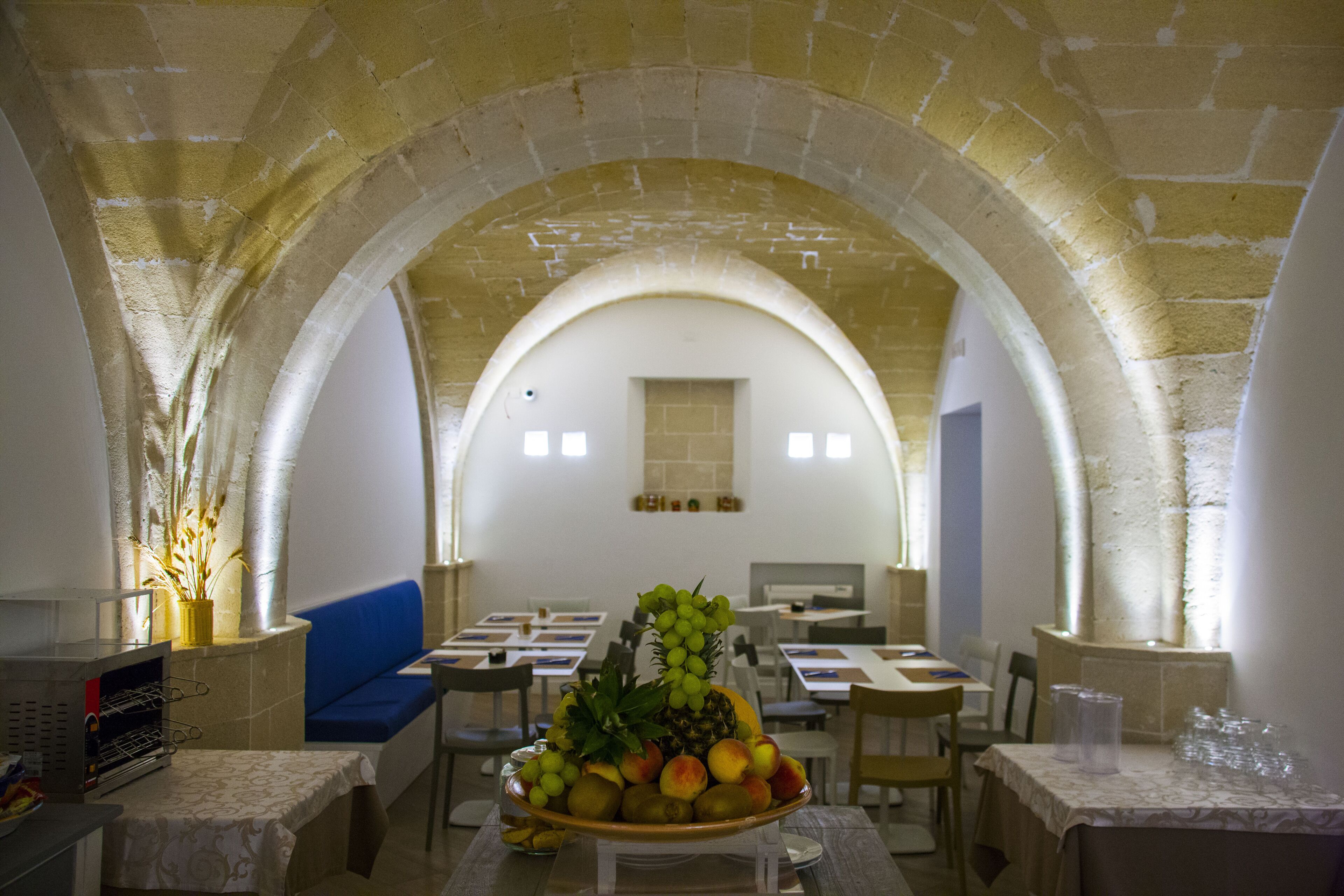 daily breakfast for a fee