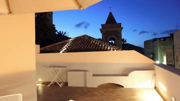 Camera Superior con Terrazza, edificio separato | Terrasse/Patio