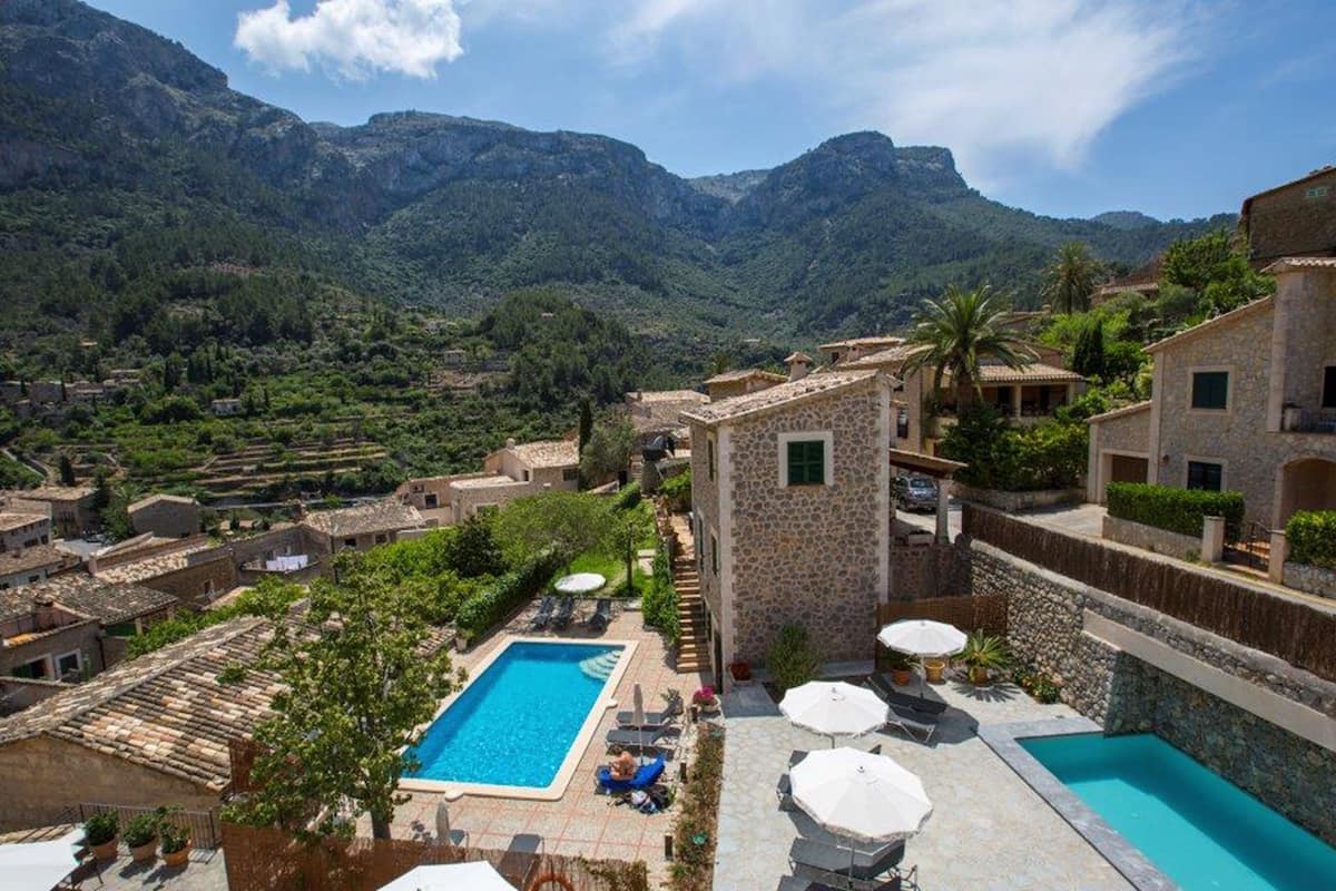 Suite Panoramique, terrasse | Enceinte de l’hébergement
