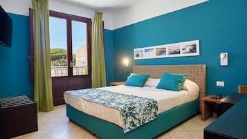 Minibar, in-room safe, desk, soundproofing