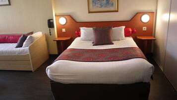 Rúmföt af bestu gerð, sérhannaðar innréttingar, sérvalin húsgögn