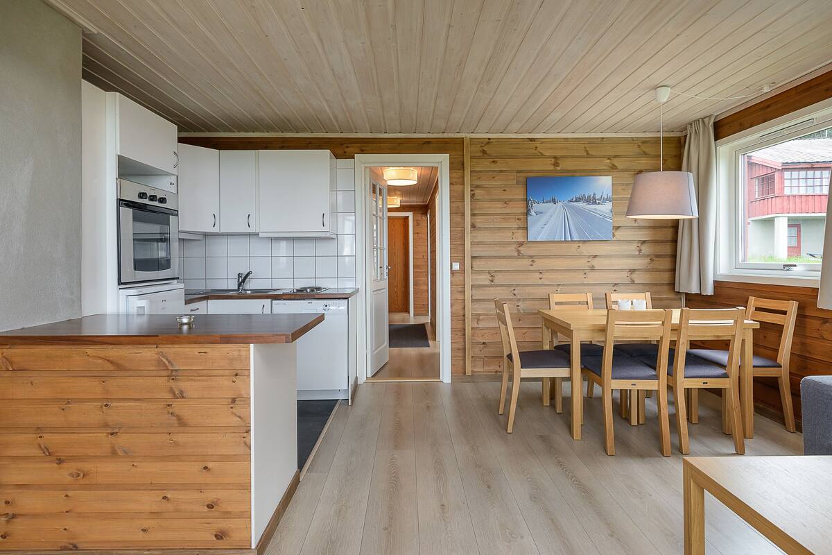 Familienapartment, 2 Schlafzimmer, Küche | Eigene Küche