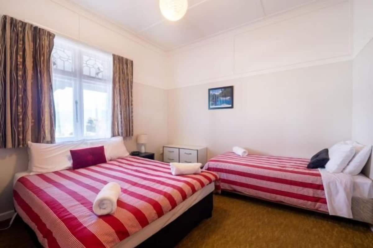 1 bedroom, free WiFi, bed sheets, wheelchair access