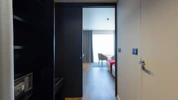 Junior Suite, Mountain View | Minibar, in-room safe, desk, soundproofing