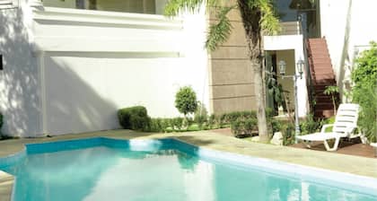 Hotel La Colonia