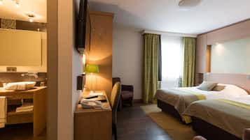 Chambre Confort | Bureau, Wi-Fi gratuit