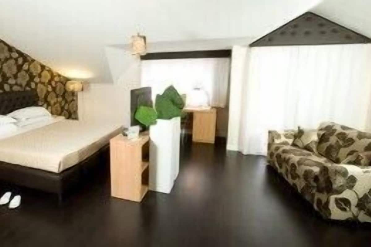 Suite | Minibar, Zimmersafe, Schreibtisch, schallisolierte Zimmer